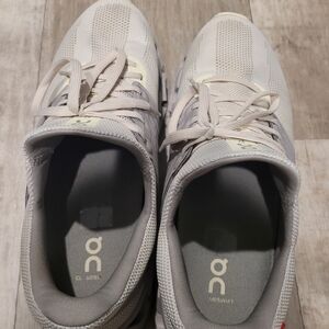 Oncloud Swift 4 Mens Sneakers 9